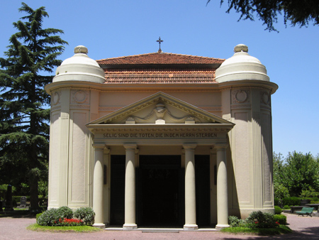 Cementerio Alemán, chapel