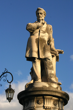 Recoleta Cemetery, Buenos Aires, Valentín Alsina