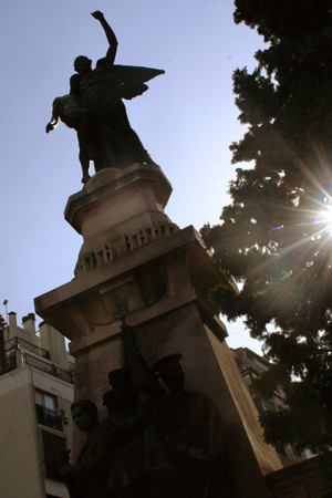 Recoleta Cemetery, Buenos Aires, Caídos en la Revolución del 1890