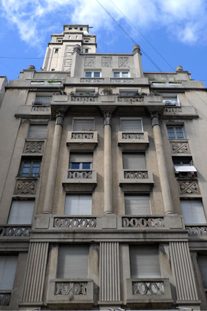 Buenos Aires, Once, Torre Saint, Art Deco