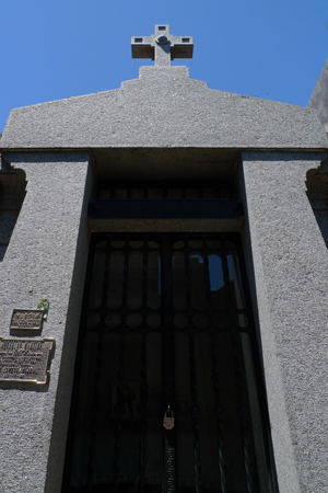 Recoleta Cemetery, Buenos Aires, Martín Karadagián