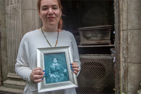 Recoleta Cemetery, Buenos Aires, Camila O'Gorman, vault, Jaime Olivos