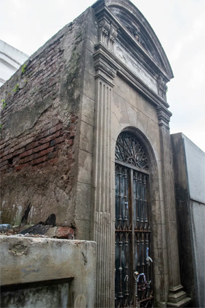 Recoleta Cemetery, Buenos Aires, Camila O'Gorman, vault, Jaime Olivos