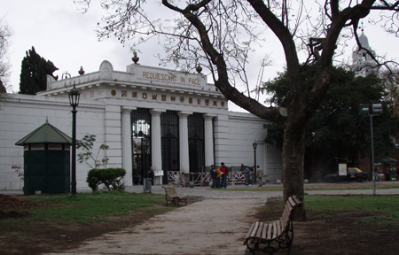 Buenos Aires, Fototipias Peuser, Recoleta Cemetery
